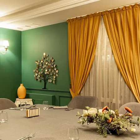 Boutique Petrus *
